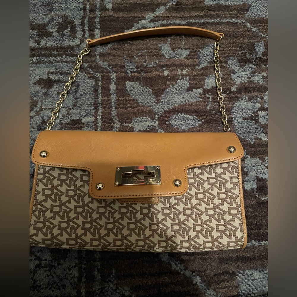 DKNY purse - Picture 2 of 3